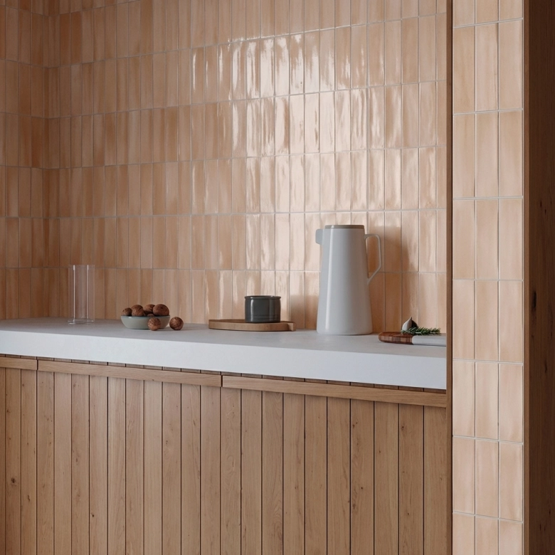 Carrelage mur effet zellige Lime rose 32x62,5 cm