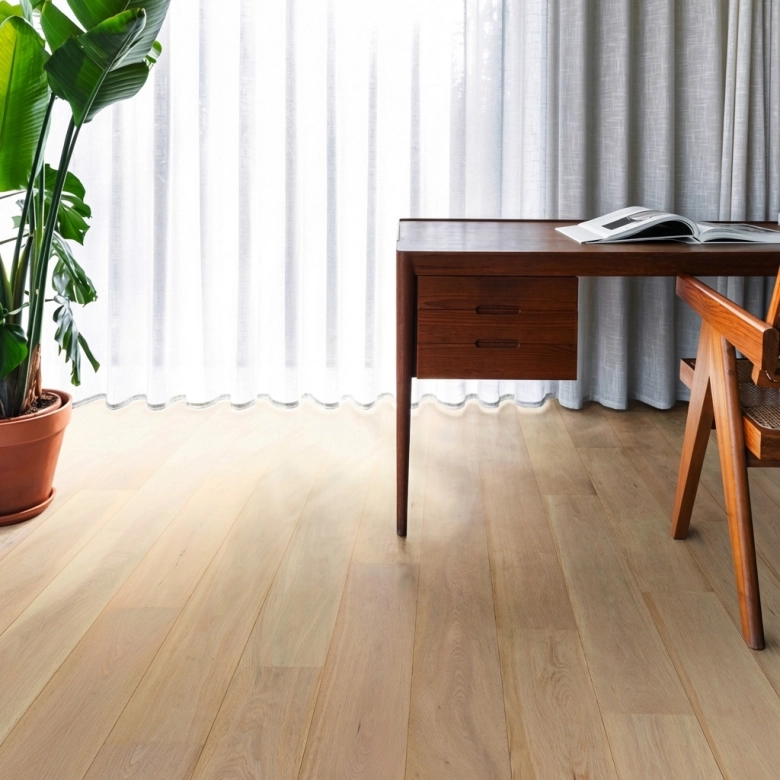 Parquet contrecollé Stuttgart Chêne Invisible brossé vitrifié planche 15*120 cm