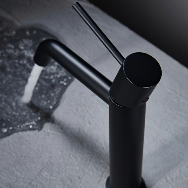 Mitigeur lavabo Milan Noir Mat