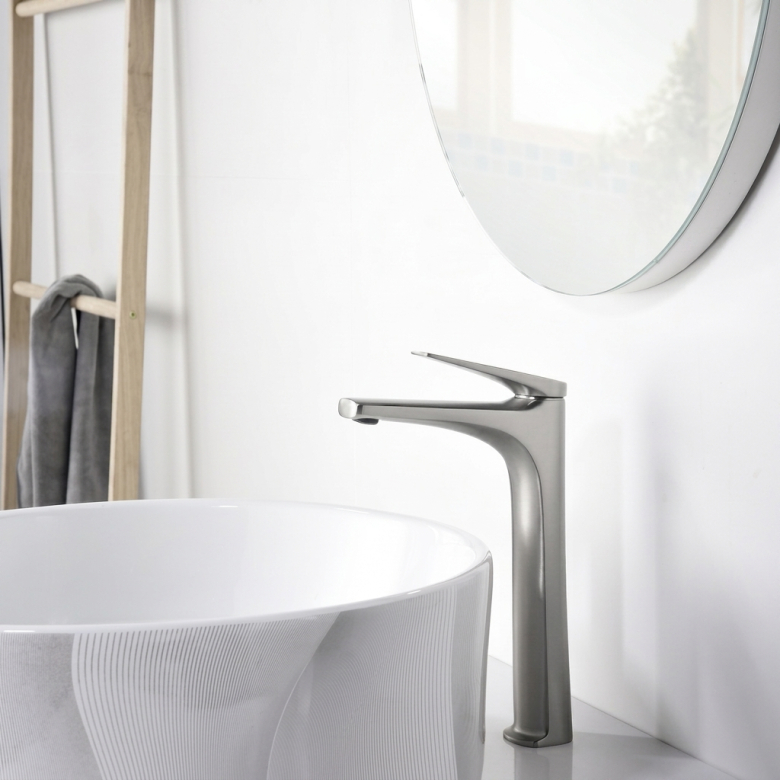 Mitigeur lavabo haut Lagia Acier