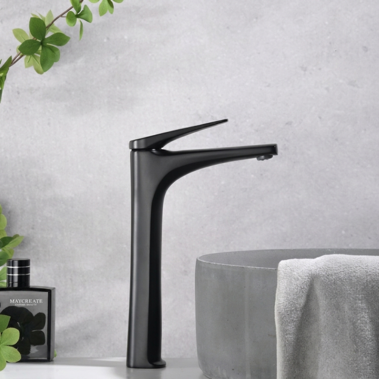 Mitigeur lavabo haut Lagia Noir Mat