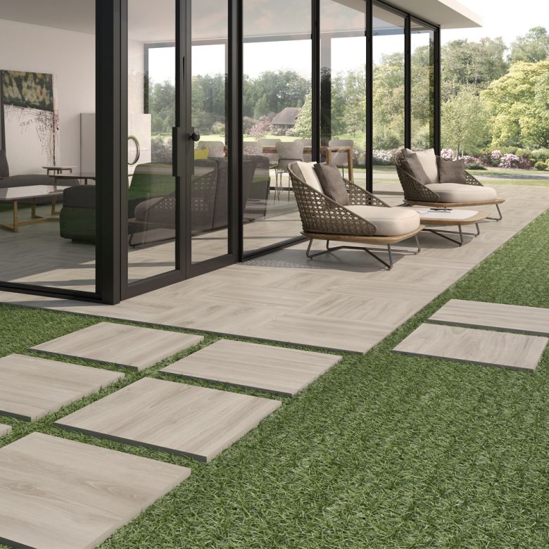 Dalle extérieur effet bois Sumatra naturel R11 6060 cm