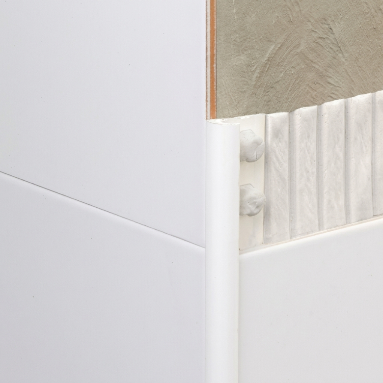 Baguette d'angle PVC blanc 2,5ml