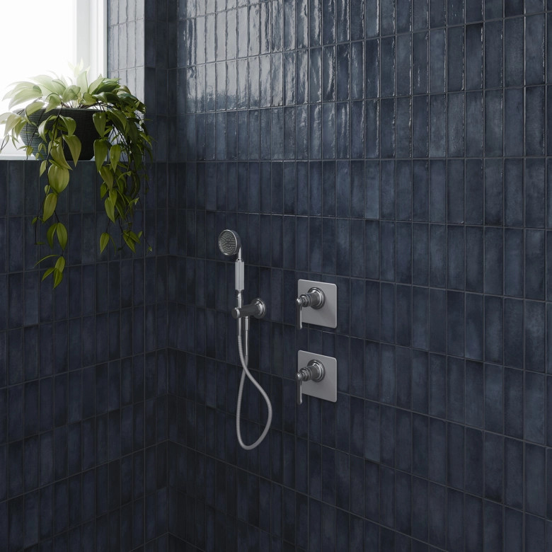 Carrelage mur effet zellige Zahara bleu marine 32x62,5 cm