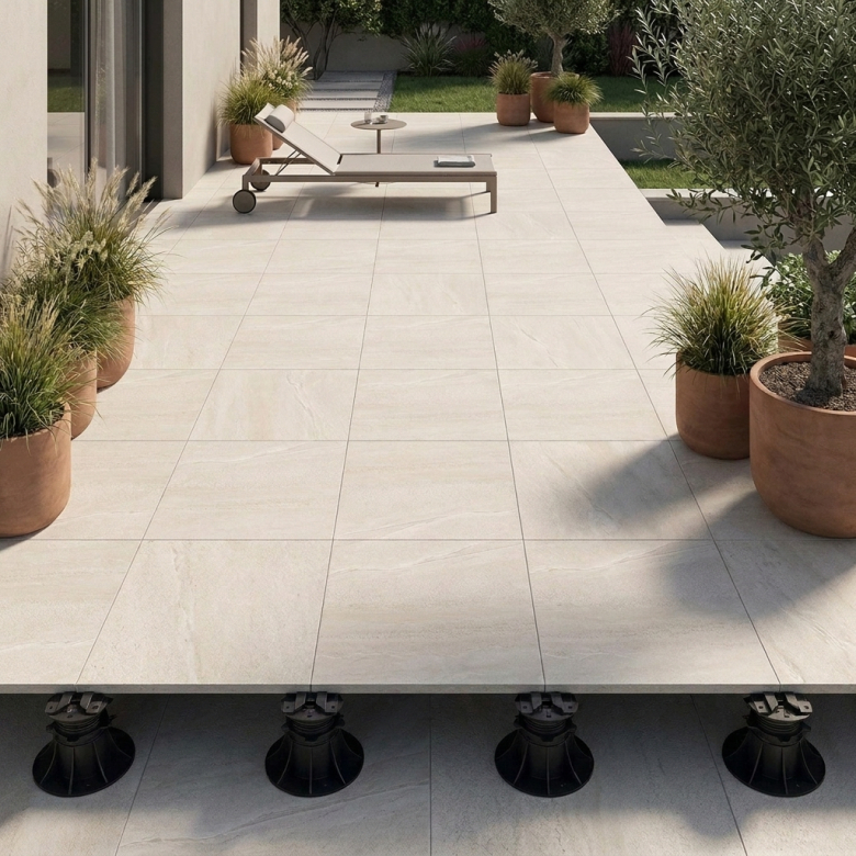 Dalle extérieur Tikal 2.0 Blanc grisé R11 60x60 cm