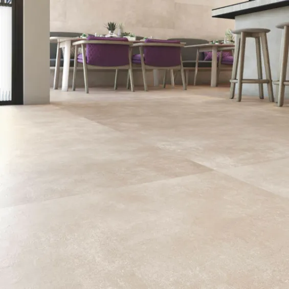 Carrelage salon grand format beige