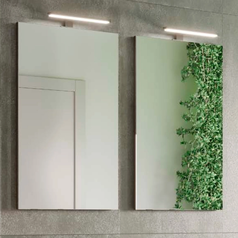 2 miroirs avec appliques