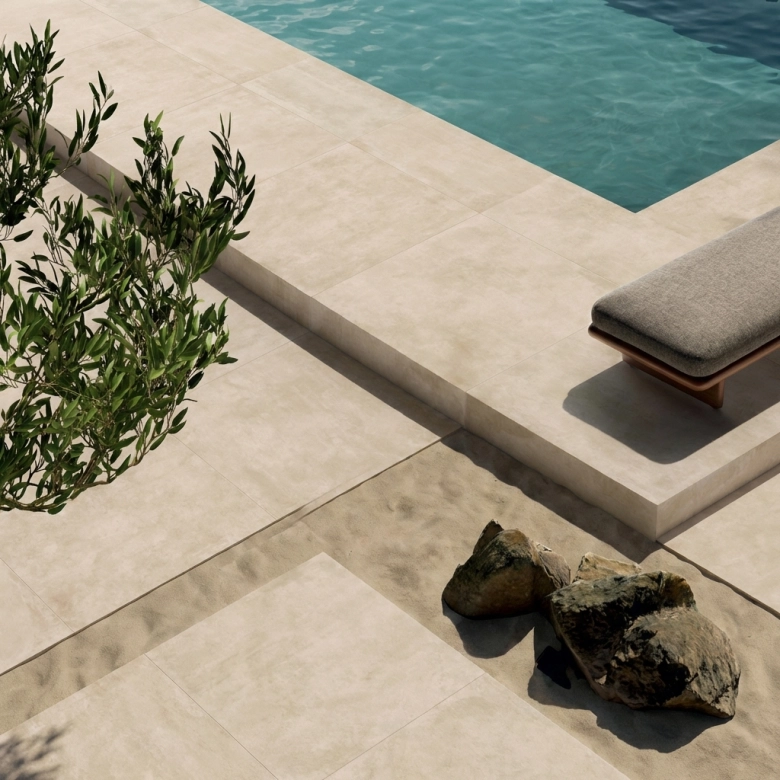 Dalle extérieur Ginza 2.0 sableR11 120,8x120,8 cm