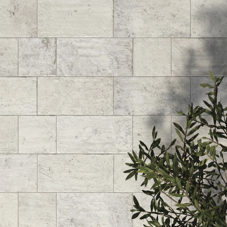 Carrelage sol extérieur effet pierre Abbaye miramare R11 multi-formats
