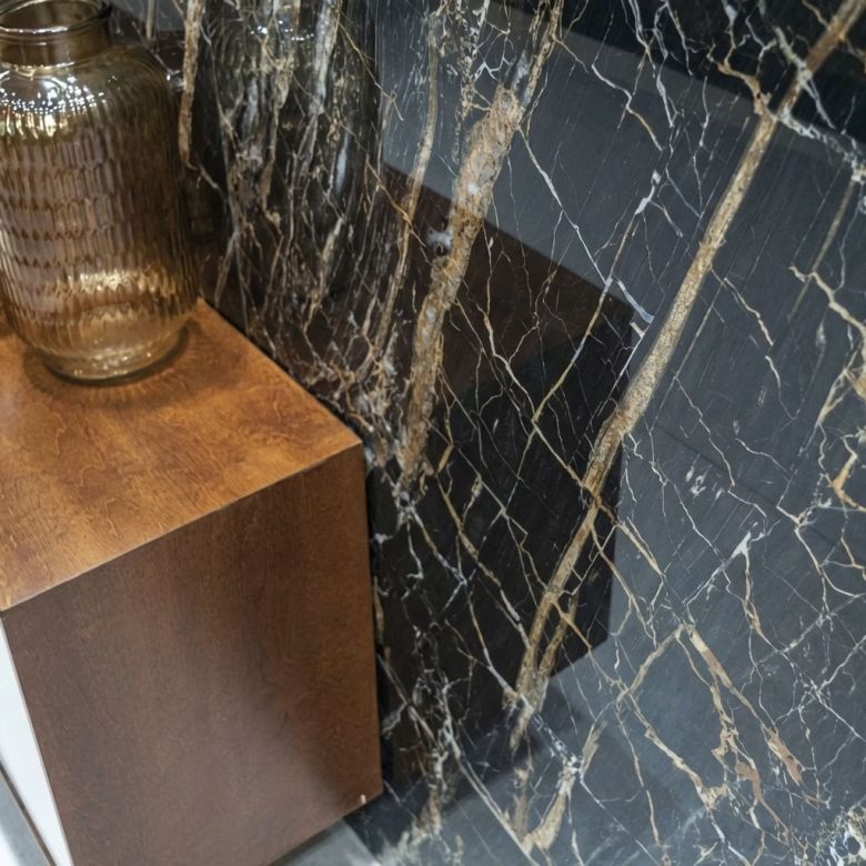 Carrelage sol poli effet marbre Black gold 120x120 cm