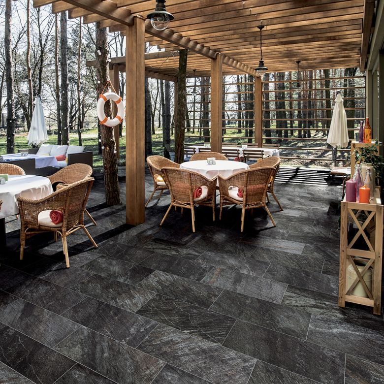 Carrelage sol extérieur effet pierre minéral nero R9 4590cm