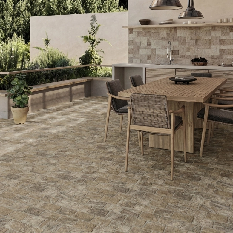 Carrelage sol extérieur effet pierre Jura terre R11 44x66 cm