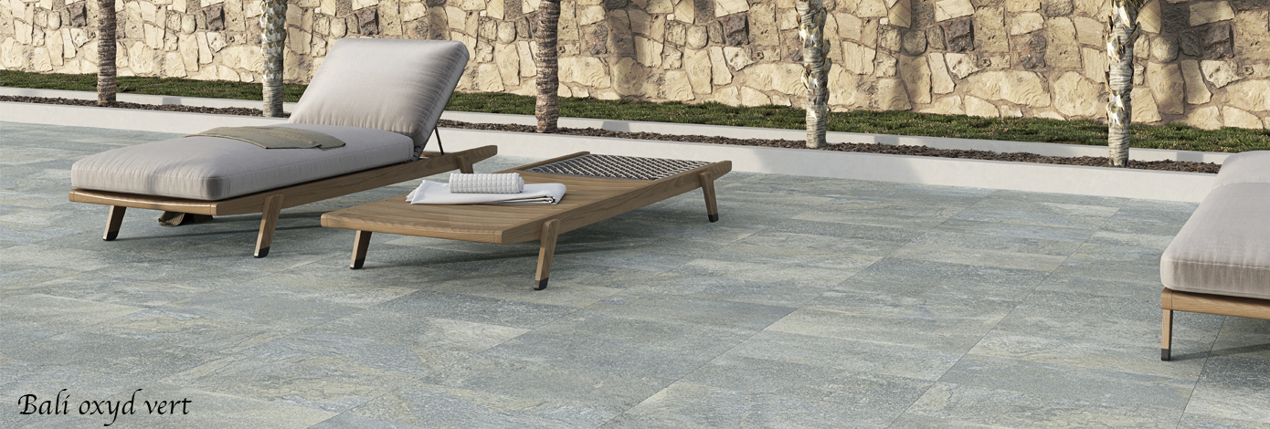 Carrelage extérieur effet pierre de bali série Bali oxyd vert pour la terrasse et l'intérieur de la piscine
