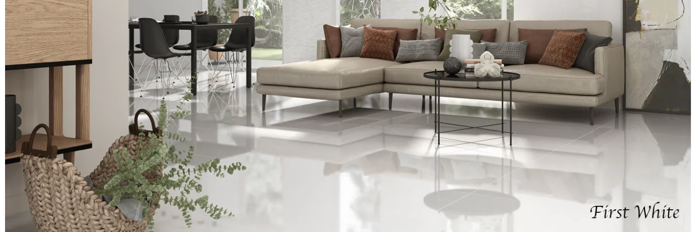 Carrelage sol poli First White blanc grisé pour le salon