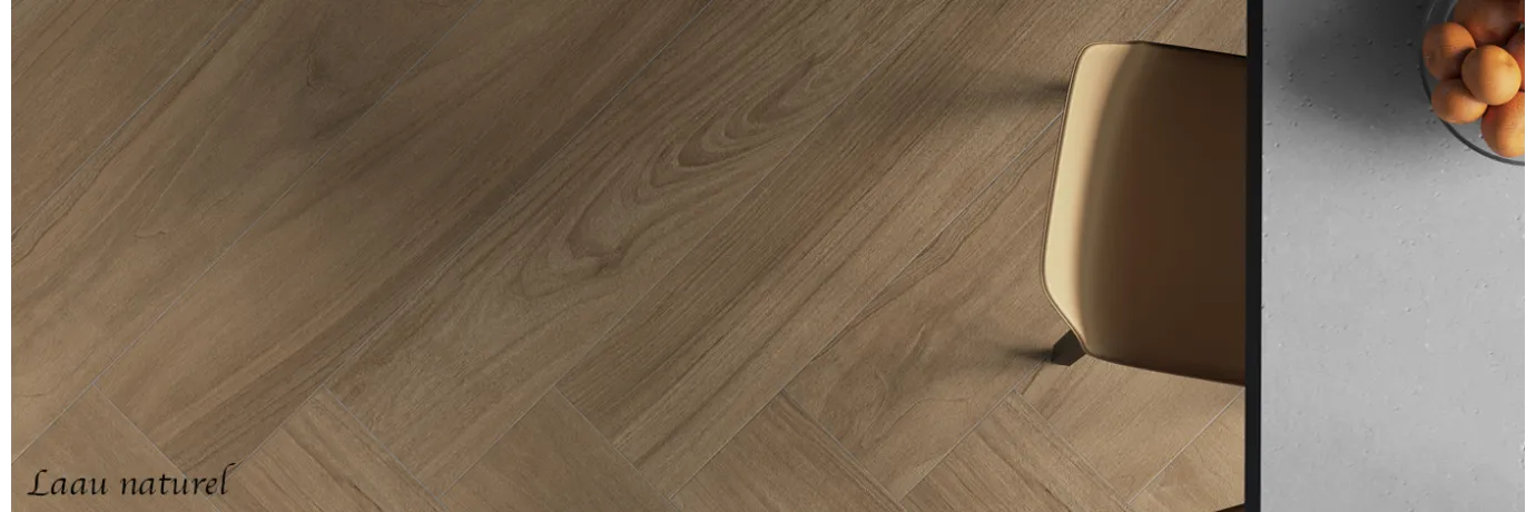 Carrelage fin sol effet bois Laau naturel couleur bois pour la cuisine