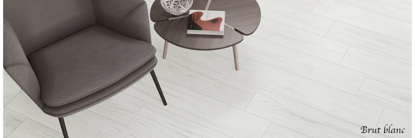 carrelage imitation parquet Brut blanc grisé pour le séjour