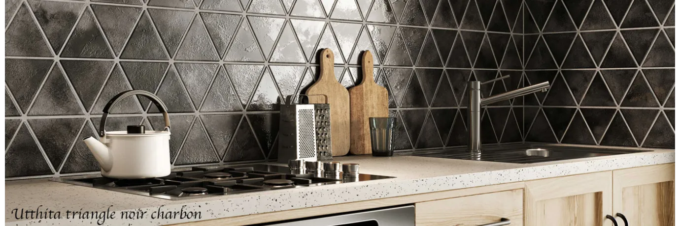 Pierre de parement Utthita triangle noir charbon pour la cuisine