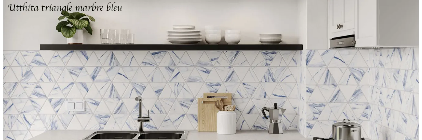 Pierre de parement Utthita triangle marbre bleu pour la cuisine