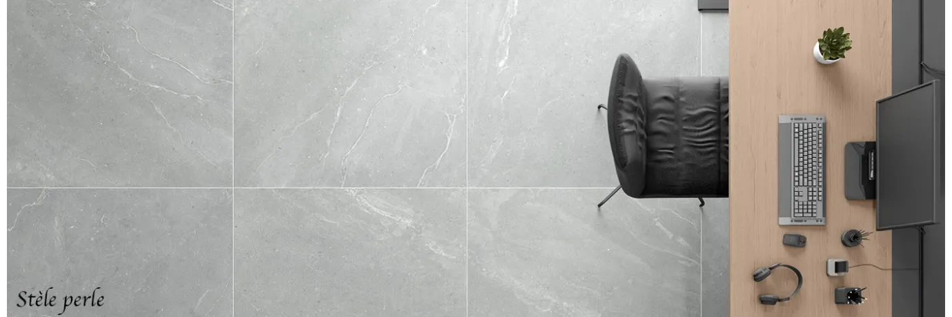 Carrelage intérieur effet pierre naturelle stèle perle pour un bureau
