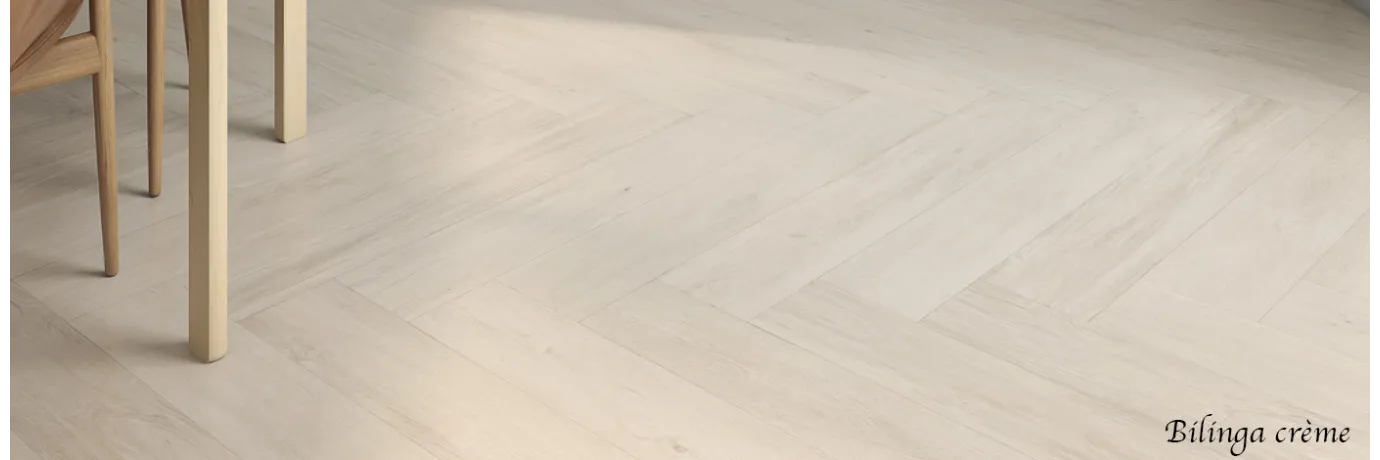Carrelage extérieur effet bois bilinga crème pour la terrasse 