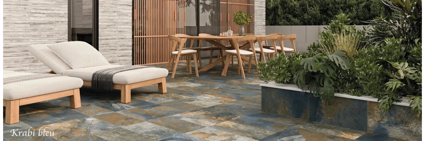 Carrelage sol extérieur effet pierre de bali Krabi bleu dans les tons marron, gris, bleu nuit pour la terrasse
