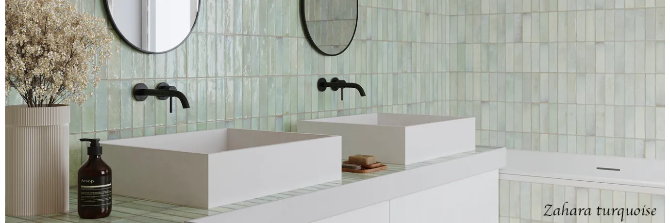 Carrelage mur effet zellige Zahara turquoise pour la salle de bain