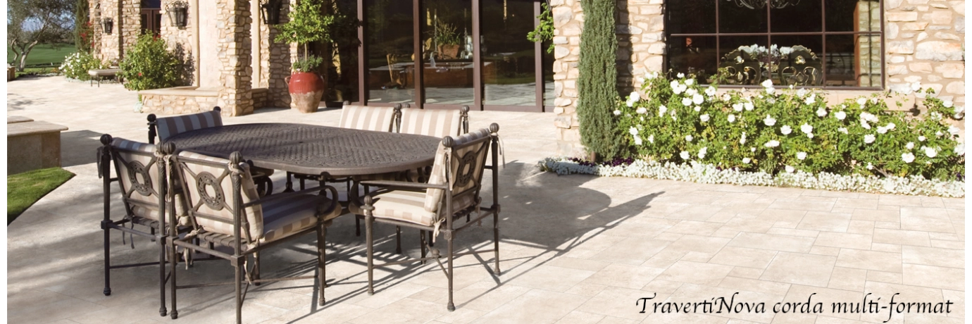Carrelage sol extérieur effet pierre Travertin TravertiNova corda multi-format pour la terrasse