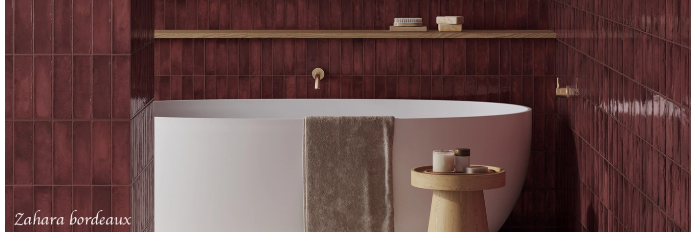 Carrelage mur effet zellige Zahara bordeaux pour les murs de la salle de bain