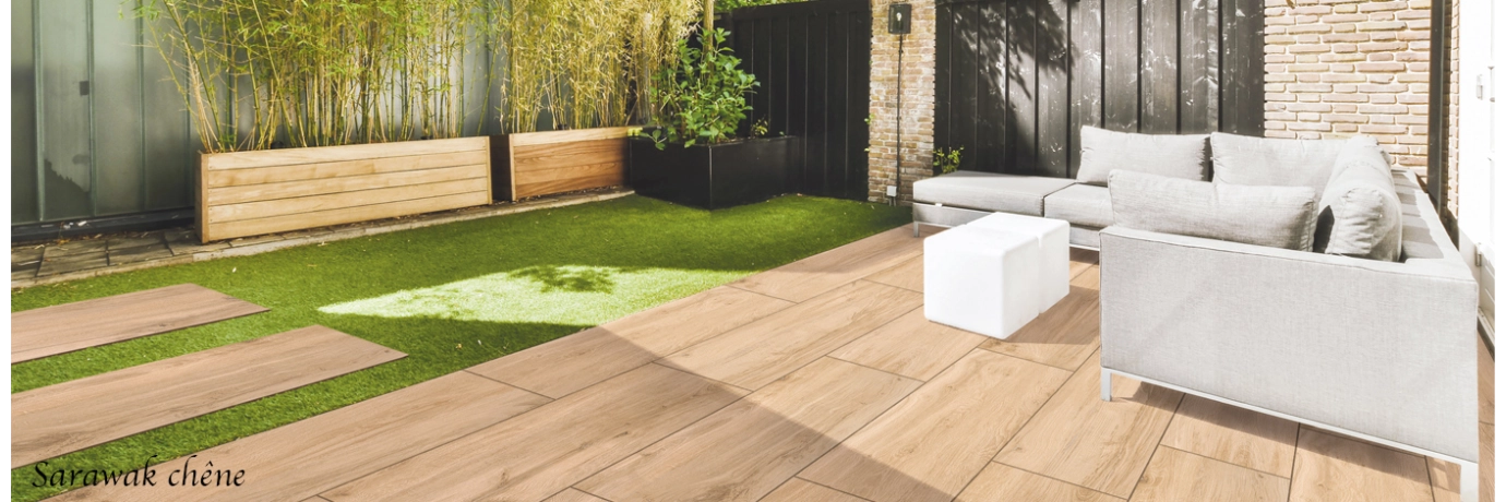 Dalle extérieur effet bois Sarawak 2.0 chêne couleur marron pour la terrasse