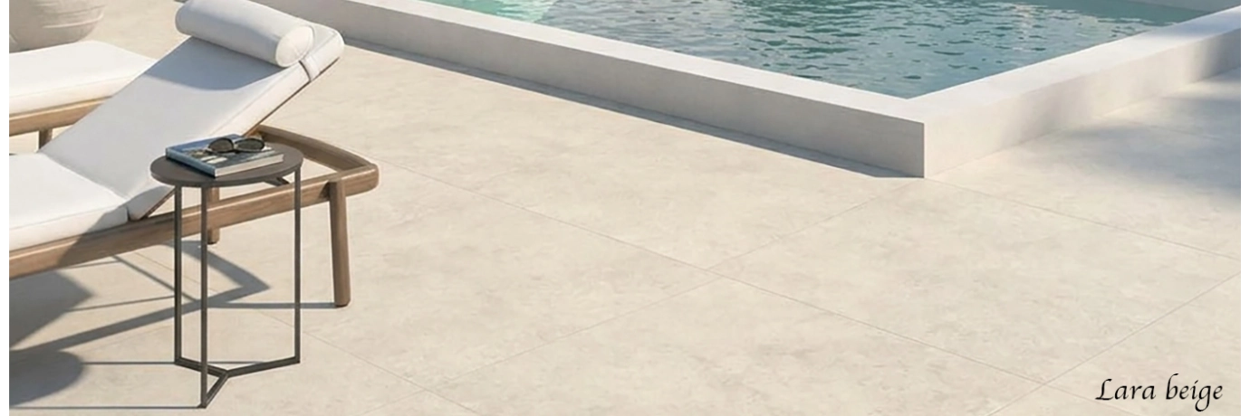 Carrelage sol extérieur effet Travertin Lara beige pour le contour de la piscine