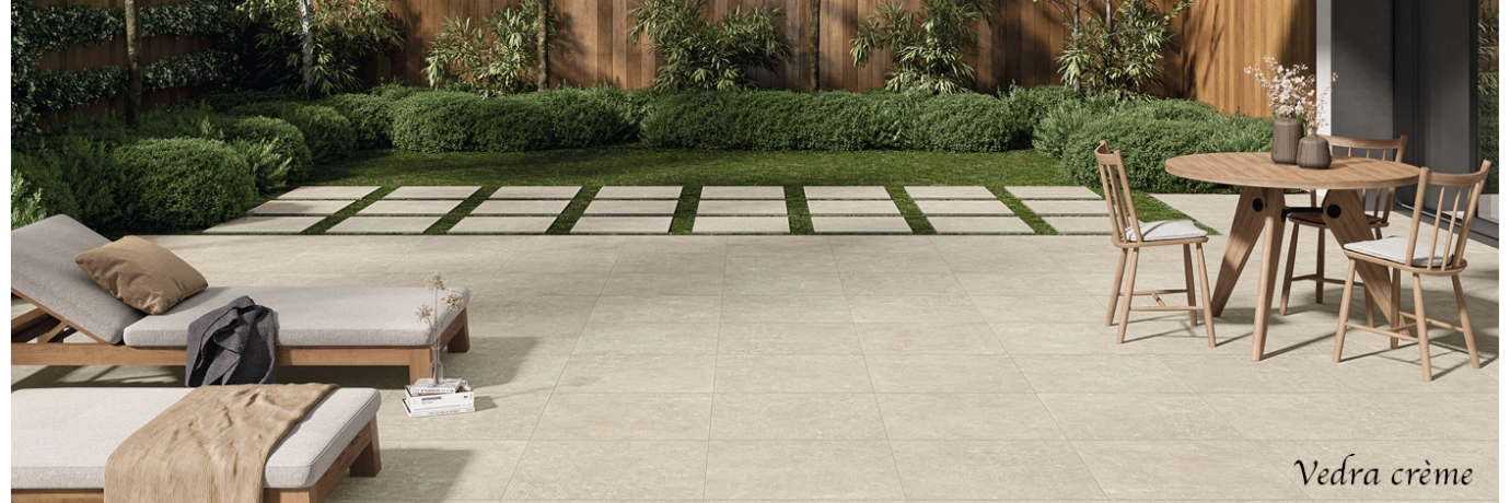 Dalle extérieur Vedra 2.0 crème R11 pour la terrasse style déco moderne